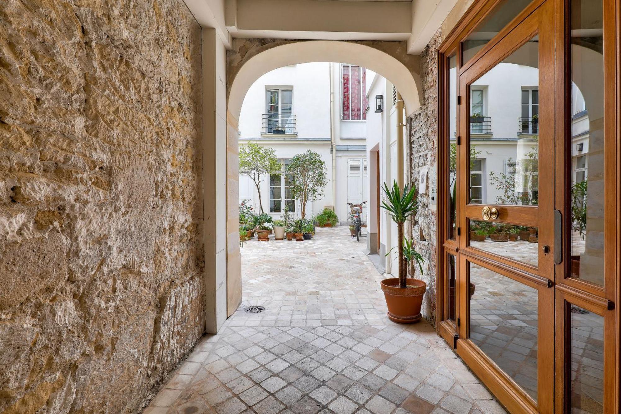 Paradise In The Center Of Paris - Le Marais ภายนอก รูปภาพ