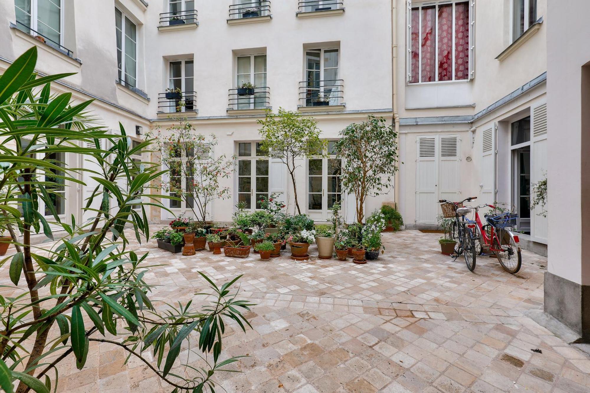 Paradise In The Center Of Paris - Le Marais ภายนอก รูปภาพ